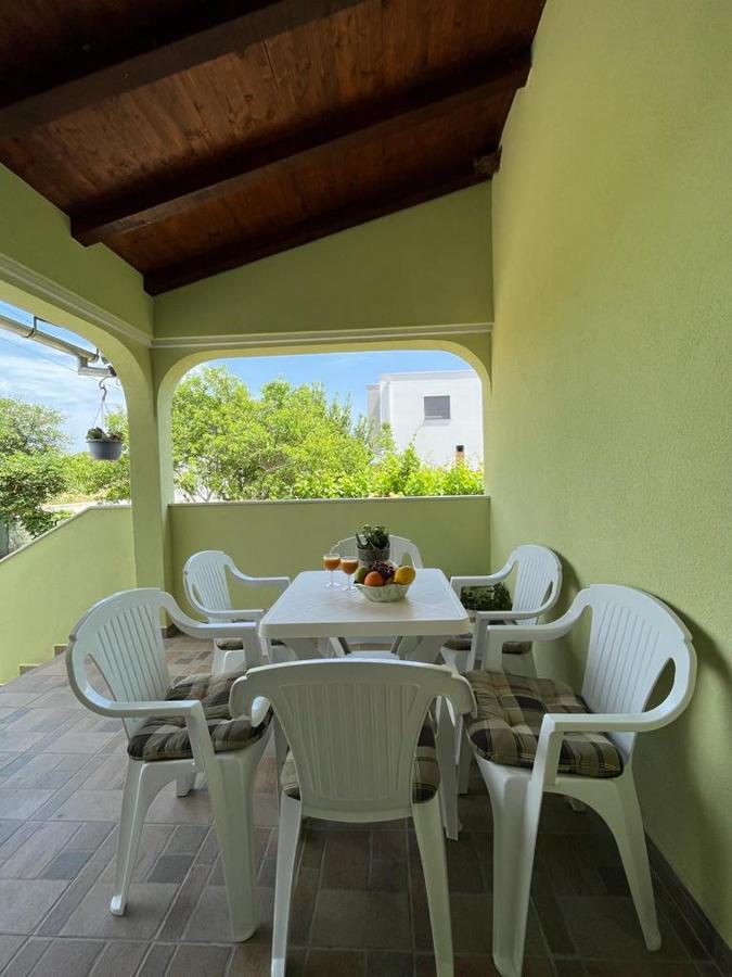 Pomerino Apartmans Esterno foto
