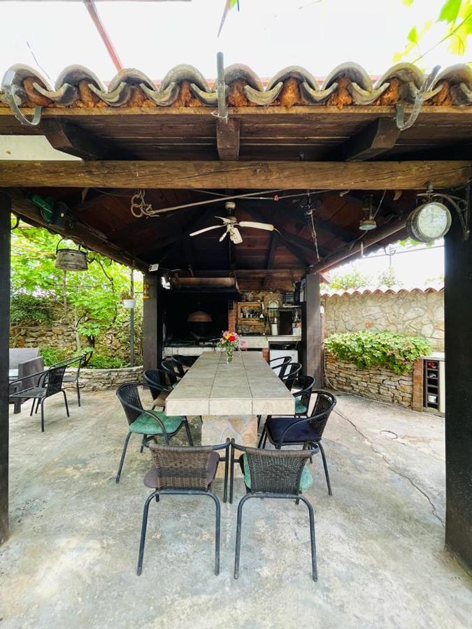 Pomerino Apartmans Esterno foto