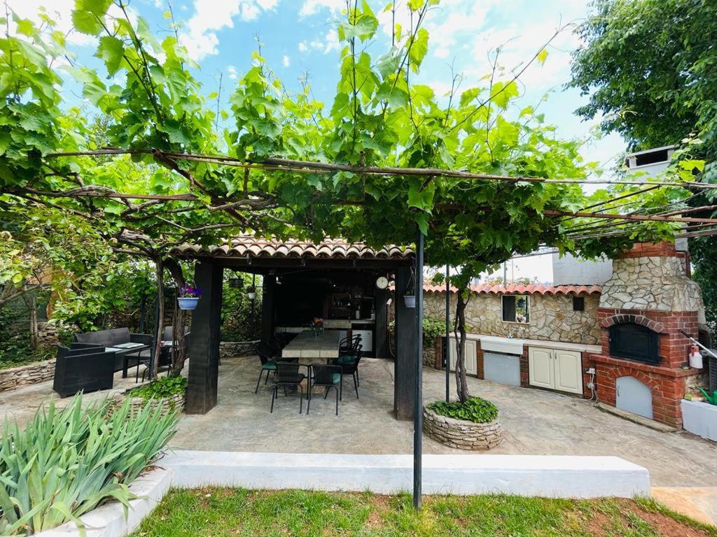 Pomerino Apartmans Esterno foto